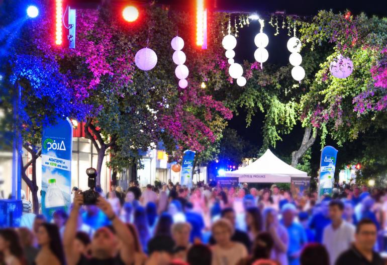 Η Σ. ΜΕΝΤΕΚΙΔΗΣ Α.Ε. και το ΔΙΟΣ στήριξαν τις Λευκές Νύχτες Βόλου και Κατερίνης 2026