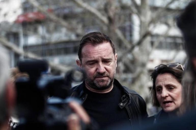 Οργή Πλακιά για την ευχετήρια κάρτα της Hellenic Train: «Αρρωστημένη συμπεριφορά»