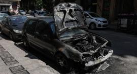 Θεσσαλονίκη: Στις φλόγες σταθμευμένο ΙΧ στον Δήμο Δέλτα