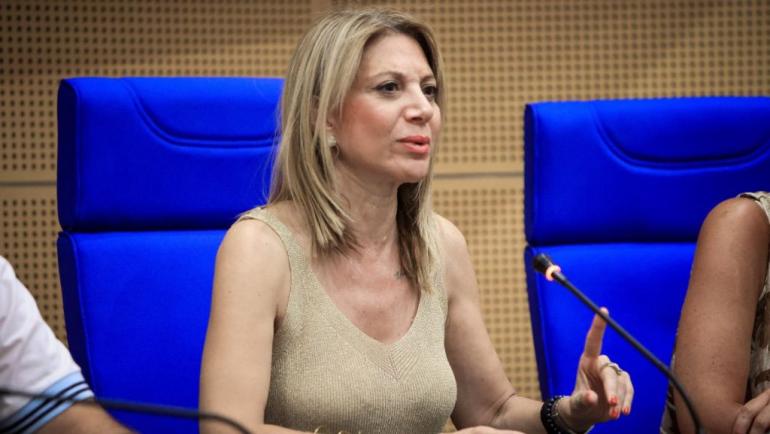 Καρυστιανού για κβαντική ιατρική: «Είναι το μέλλον, δεν θα καταργήσουμε τις επιστήμες επειδή κάποιοι δεν γνωρίζουν»