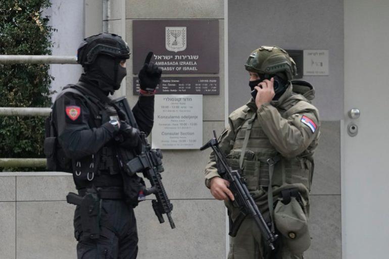 Σερβία: Επίθεση σε αστυνομικό έξω από την πρεσβεία του Ισραήλ - Νεκρός ο δράστης
