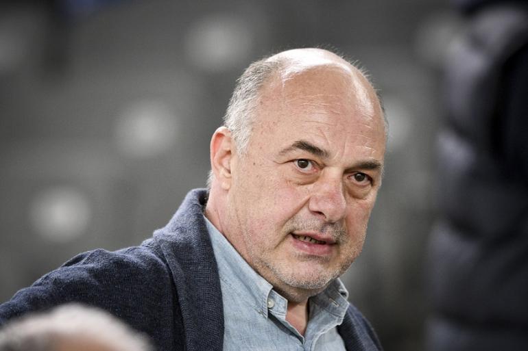 Μπέος: Με λένε ρατσιστή, αλλά εγώ έχω συνεργαστεί με έγχρωμους ποδοσφαιριστές, έχω πάει σεξουαλικά και με μαύρη