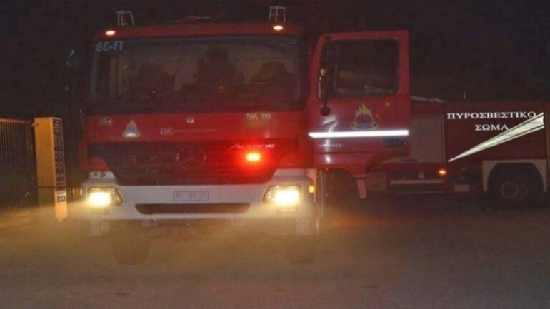 Θεσσαλονίκη: Φωτιά σε εργοστάσιο επίπλων στο Ωραιόκαστρο- Δεν κινδύνευσαν οι κτηριακές εγκαταστάσεις