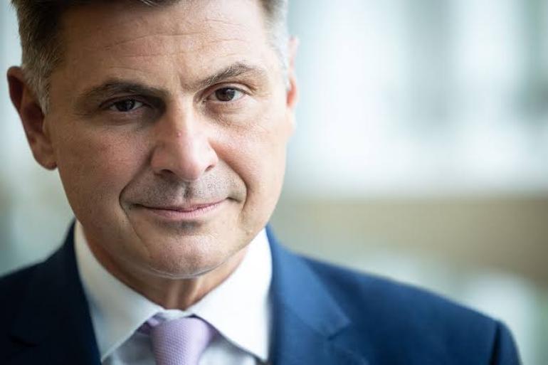 N. Φαραντούρης: «Το ΠΑΣΟΚ-ΚΙΝ.ΑΛ προτείνει λύσεις γι’ αυτούς που θέλουν μια δεύτερη ευκαιρία»
