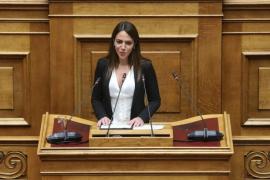Μιχαηλίδου: 2.000 κοινωνικές κατοικίες, έως 36.000 ευρώ για ανακαινίσεις και κίνητρα μετεγκατάστασης