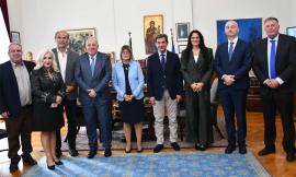 Συνάντηση Γκιουλέκα με την πρόεδρο της Επαρχιακής Κυβέρνησης της Αυτόνομης Επαρχίας της Βοϊβοντίνας της Σερβίας