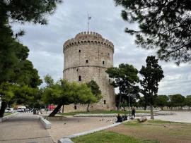 Θεσσαλονίκη: Αθωώθηκαν 49 άτομα για φθορές στον Λευκό Πύργο