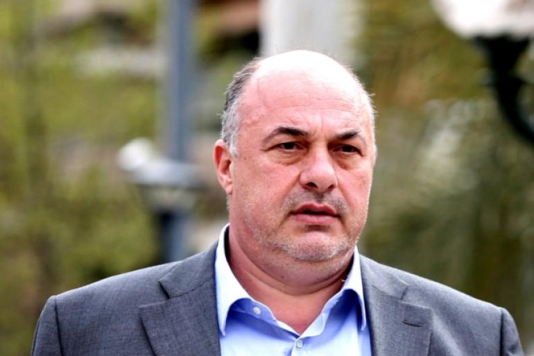 Μπέος: «Φτιάξτε τον ήχο, μην σας πλακώσω στα χαστούκια», είπε σε τεχνικούς (VIDEO)