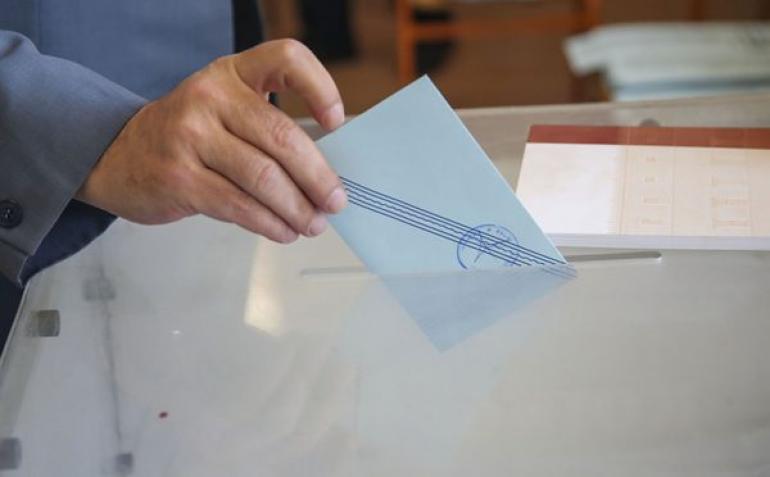 Λευκάδα: Εκλέχτηκε για πρώτη φορά δήμαρχος στα 84 του!