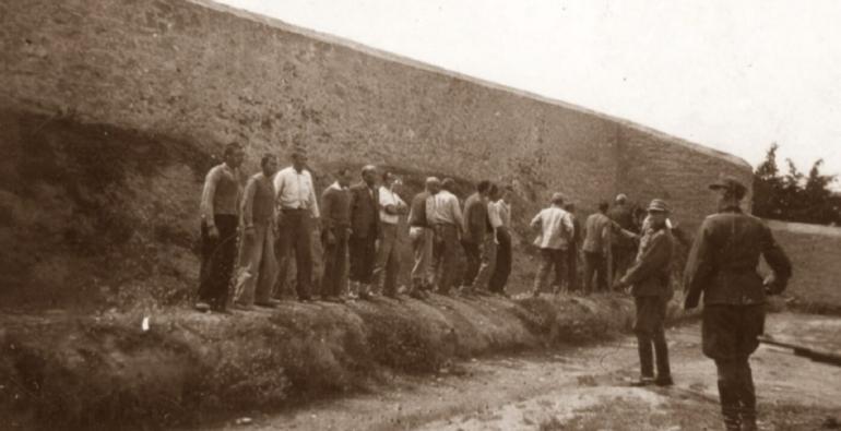 Υπ. Πολιτισμού για τις φωτογραφίες των 200 της Καισαριανής: Στο Βέλγιο εμπειρογνώμονες για να διαπιστώσουν την αυθεντικότητά τους