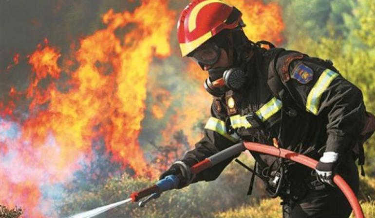 Φωτιά σε δασική έκταση στη Χίο: Μήνυμα από το 112 για εκκένωση περιοχών