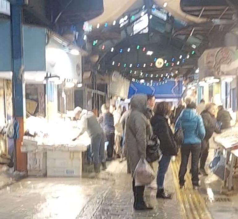 Θεσσαλονίκη: Υποτονική η κίνηση στο Καπάνι λόγω καιρού - Οι τιμές των προϊόντων (ΒΙΝΤΕΟ)