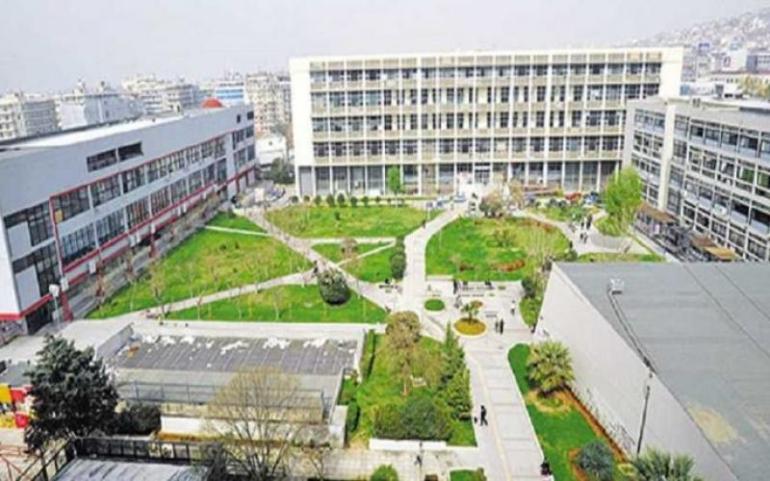 ΑΠΘ: Επεισόδια από εξτρεμιστικά στοιχεία εκτός πανεπιστημίου - Καμία άδεια για πάρτι