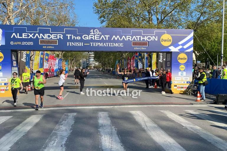 Θεσσαλονίκη: Ο Γιώργος Μενής ο μεγάλος νικητής του 19ου Διεθνούς Μαραθωνίου “Μέγας Αλέξανδρος” – Πρώτη η Δημάκη στις γυναίκες