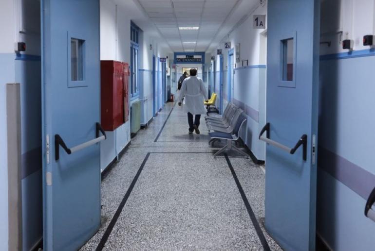 Πρέβεζα: Αγωνία για τον 16χρονο που τραυματίστηκε με καραμπίνα – Έπεσε και εκπυρσοκρότησε το όπλο