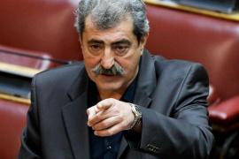 O Πολάκης αποκαλεί άσχετο και ανεπάγγελτο τον Σκουρλέτη