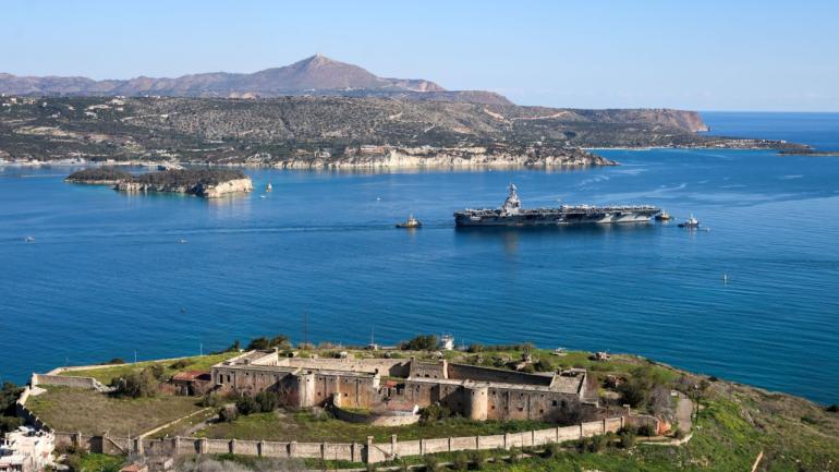 Συνελήφθη Πολωνός για κατασκοπεία στη βάση της Σούδας