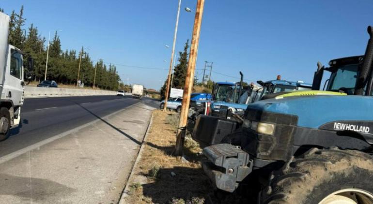 Αγρότες: Τι γίνεται αυτή την ώρα με τα μπλόκα