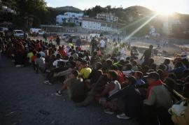 «Απασφάλισαν» Σάντσεθ και Μελόνι για τη Θέουτα – Η Ισπανία «απαντά» και αυτή με ελέγχους στα σύνορα με Ιταλία