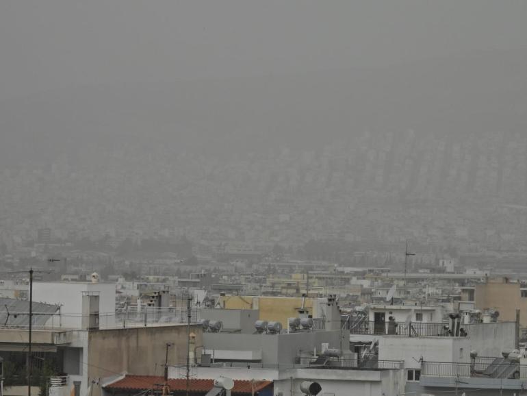 Γκ. Μαγιορκίνης για αφρικανική σκόνη: Τι πρέπει να προσέξουν οι ευπαθείς ομάδες