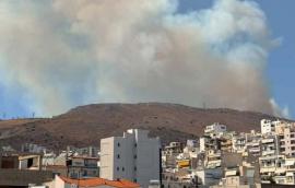 Φωτιά στην Περιφερειακή Αιγάλεω: Ήχησε 112 για Αφαία και Άνω Δάσος Χαϊδαρίου, έτοιμο για εκκένωση το Ψυχιατρικό νοσοκομείο στο Δαφνί