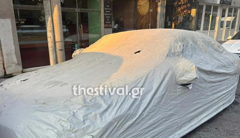 Θεσσαλονίκη: Εμπρησμός η φωτιά σε αυτοκίνητο τα ξημερώματα – Το σενάριο που εξετάζει η ΕΛ.ΑΣ.