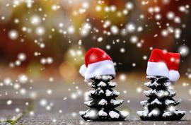 Χριστούγεννα: Πώς γιορτάζονται ανά τον κόσμο; – Τα παράξενα έθιμα, τα ξωτικά και οι… χαλασμένες πατάτες