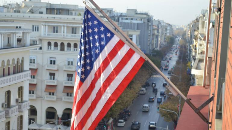 Θεσσαλονίκη: Σενάρια για κλείσιμο του προξενείου των ΗΠΑ – Για “στρατηγική καταστροφή” προειδοποιεί ο Έντι Ζεμενίδης