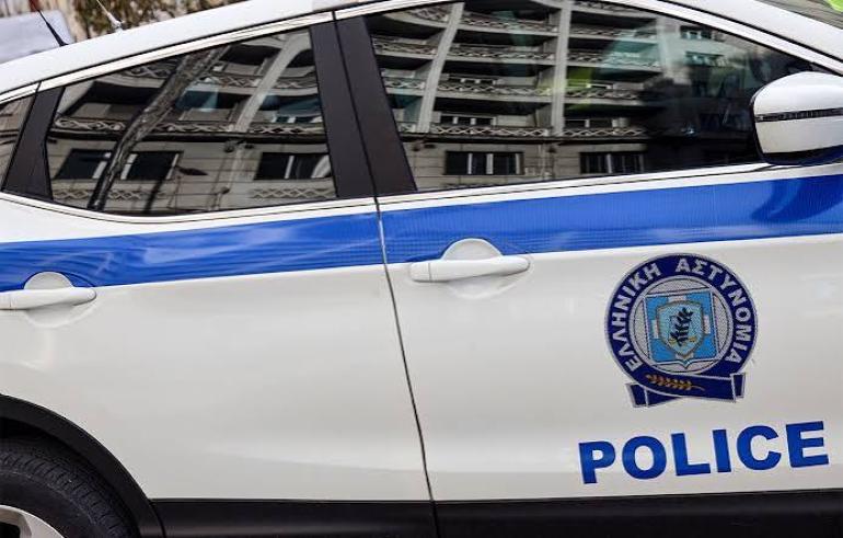 Συνελήφθη 41χρονος διακινητής μεταναστών στην ΕΟ Σερρών – Θεσσαλονίκης – Έκρυβε ανηλίκους στο πορτ-μπαγκάζ