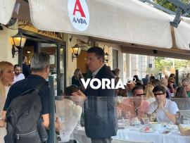 Το γεύμα του Τζιτζικώστα με την οικογένειά του στο κέντρο της Θεσσαλονίκης