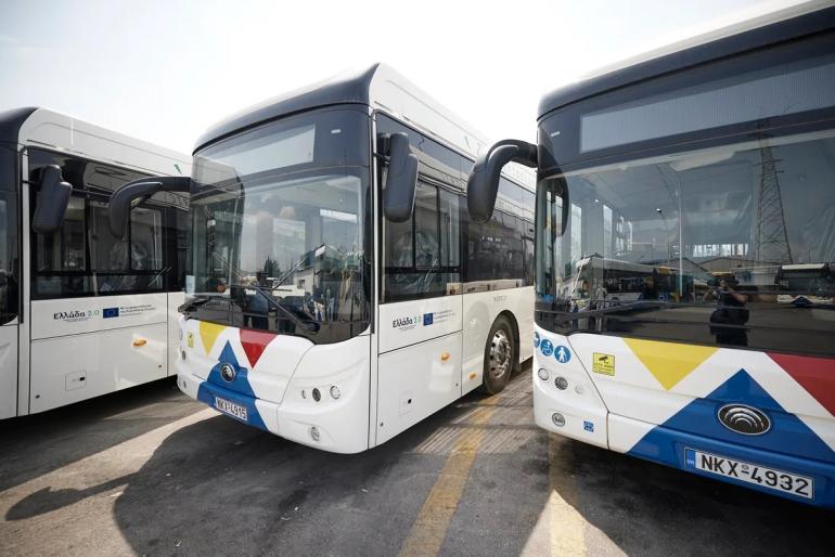 Στους δρόμους της Θεσσαλονίκης το πρώτο αρθρωτό ηλεκτρικό λεωφορείο του ΟΑΣΘ (ΒΙΝΤΕΟ)