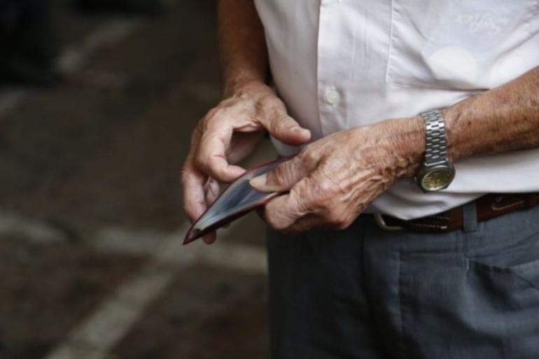 Υπέρ των αυξήσεων στα όρια ηλικίας των συνταξιοδοτήσεων τάσσεται το ΔΝΤ
