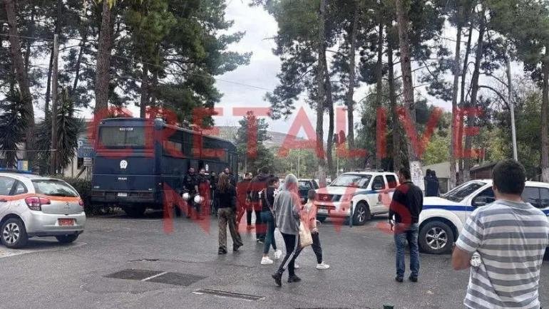 Βορίζια: Σπαρακτικές στιγμές στο Βενιζέλειο - Οργή συγγενών κατά της Αστυνομίας