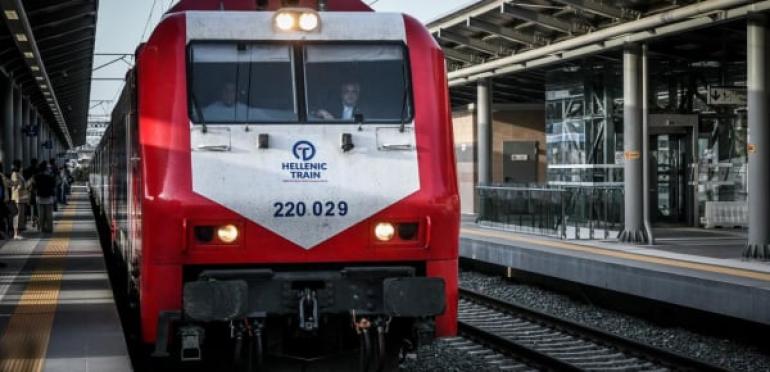 Διπλή βλάβη στην Κατερίνη για Intercity στο Θεσσαλονίκη-Αθήνα - Μεγάλη ταλαιπωρία για 150 επιβάτες, 2,5 ώρες καθυστέρηση