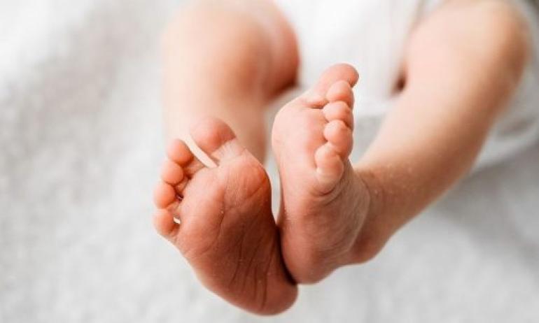 Συνεχίζονται οι ανακλήσεις στο βρεφικό γάλα: Η μεγαλύτερη κρίση στην ιστορία του κλάδου