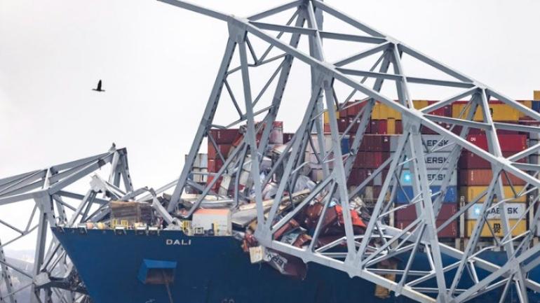 Κατάρρευση γέφυρας στη Βαλτιμόρη: Ανασύρθηκαν τα πτώματα των δύο από τους έξι εργάτες