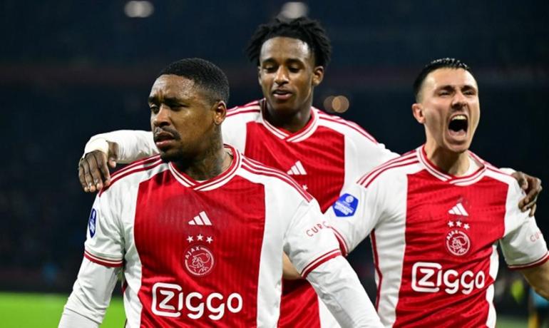 Άγιαξ - Φόλενταμ 2-0: Πρώτη νίκη μετά από 70 ημέρες, στο ντεμπούτο του Φαν'τ Σχιπ