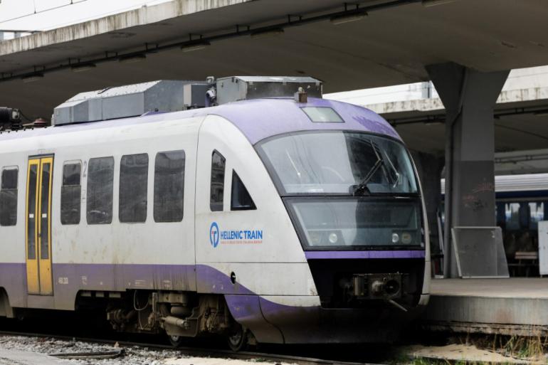 Ακινητοποιήθηκε τρένο που εκτελούσε το «Θεσσαλονίκη - Αθήνα» έξω από το Λιτόχωρο