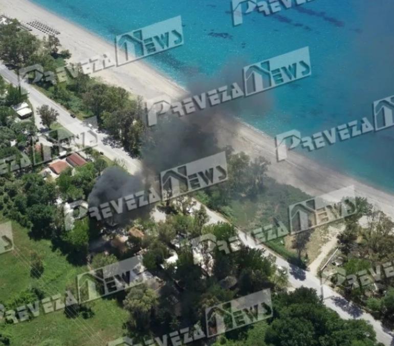 Πρέβεζα: Φωτιά σε κάμπινγκ - Κάηκαν τροχόσπιτα
