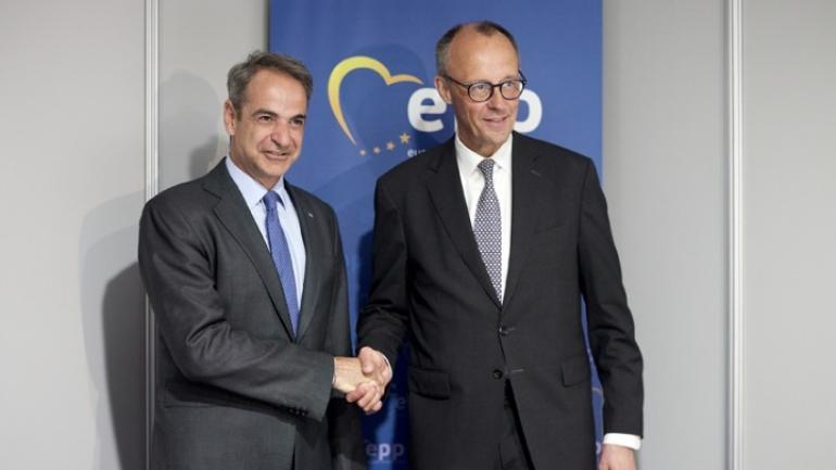 Σήμερα το μεσημέρι συνάντηση Μητσοτάκη με Μερτς στο Βερολίνο