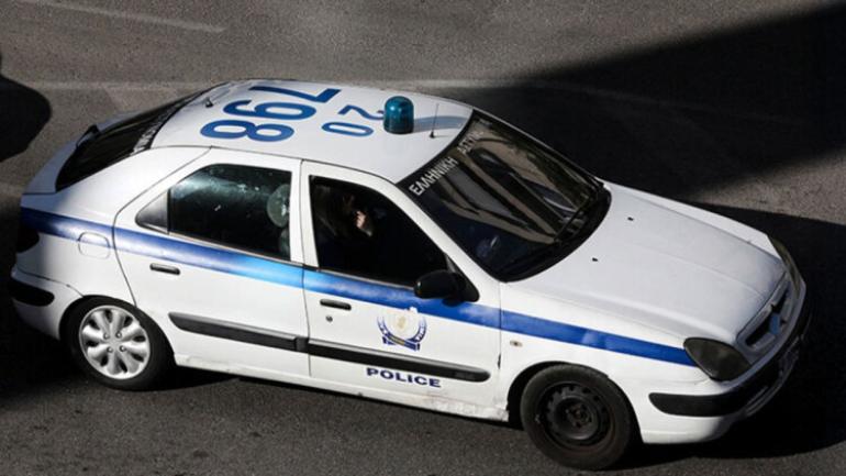 Θεσσαλονίκη: 33χρονος πέταξε βαζάκια με εύφλεκτο υλικό στο σπίτι της πρώην συντρόφου του για να βάλει φωτιά