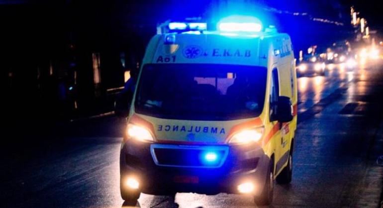 Δύο νεκροί σε καραμπόλα ΙΧ στον παράδρομο της Αθηνών-Λαμίας στις Αφίδνες - Νεκρός αναβάτης μηχανής και στην Αθηνών-Κορίνθου