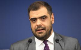 Παύλος Μαρινάκης: Θέλουμε υπερψήφιση του νομοσχεδίου για την ισότητα στον γάμο -Δεν ζητάμε αποχή