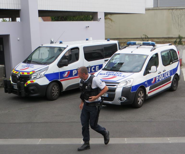 Γαλλία: Βρέθηκαν πέντε νεκρά βρέφη σε χαρτόκουτα