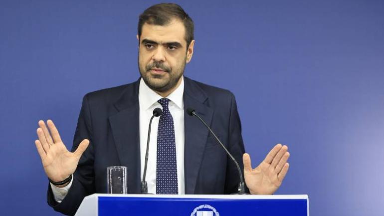 Μαρινάκης για ασυμβίβαστο υπουργού-βουλευτή: «Ανοιχτό το ενδεχόμενο μείωσης του αριθμού των βουλευτών»