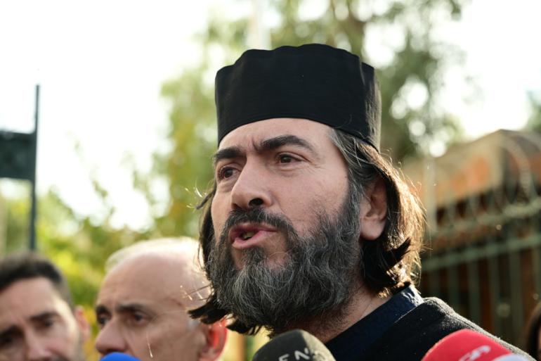 «Κιβωτός του Κόσμου»: Ένοχος ο πατέρας Αντώνιος και τέσσερις ακόμη συνεργάτες του για σωματικές κακοποιήσεις παιδιών