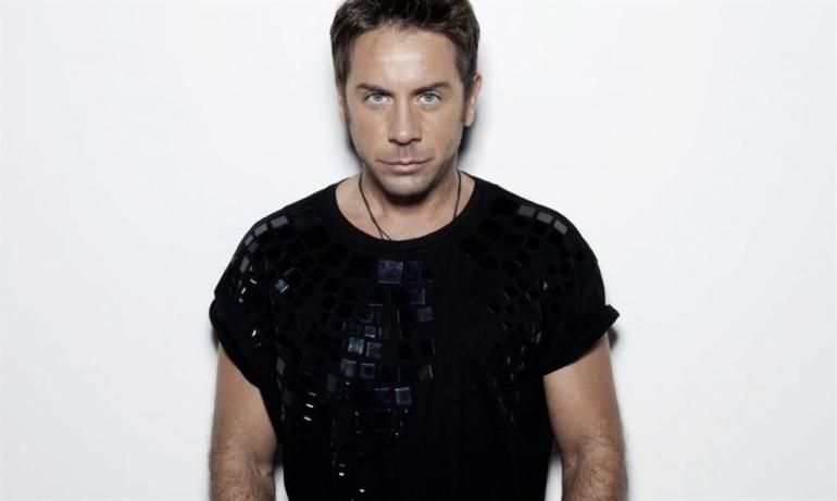 Γιώργος Μαζωνάκης: Εσπευσμένα σε νοσοκομείο με έντονους πόνους και πυρετό