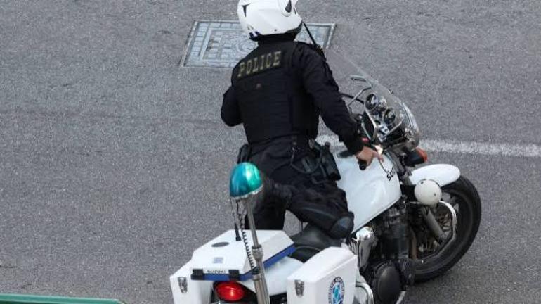 Θεσσαλονίκη: Χειροπέδες σε δύο οδηγούς που έκαναν ράλι σε δρόμους – Ο ένας έτρεχε με 191χλμ/ώρα και ο άλλος με 164