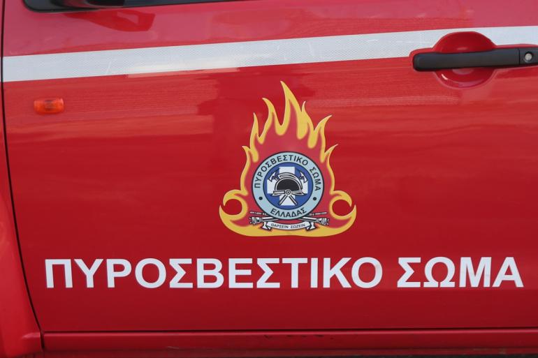 Θεσσαλονίκη: Κινητοποίηση της Πυροσβεστικής για φωτιά σε εστιατόριο