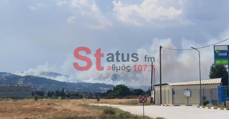 Φωτιά στο Δερβένι: Σορός άνδρα εντοπίστηκε σε δασική έκταση - Στο νοσοκομείο εγκαυματίας